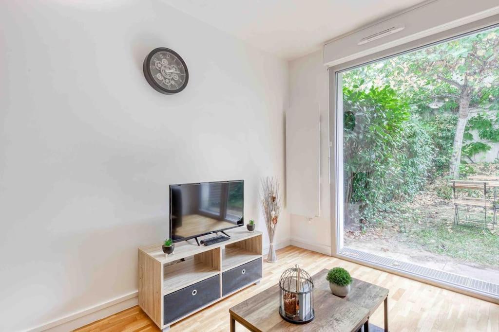 Appartement Moderne, Metro 7, Parking Et Jardin Villejuif Exteriér fotografie