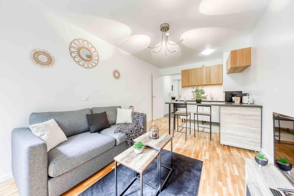 Appartement Moderne, Metro 7, Parking Et Jardin Villejuif Exteriér fotografie
