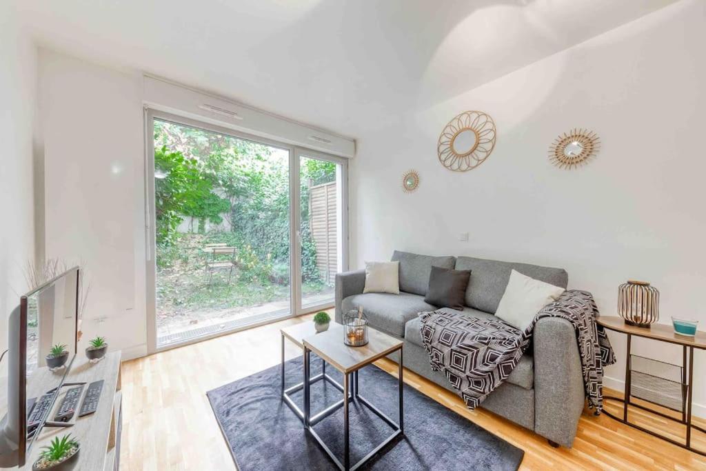 Appartement Moderne, Metro 7, Parking Et Jardin Villejuif Exteriér fotografie